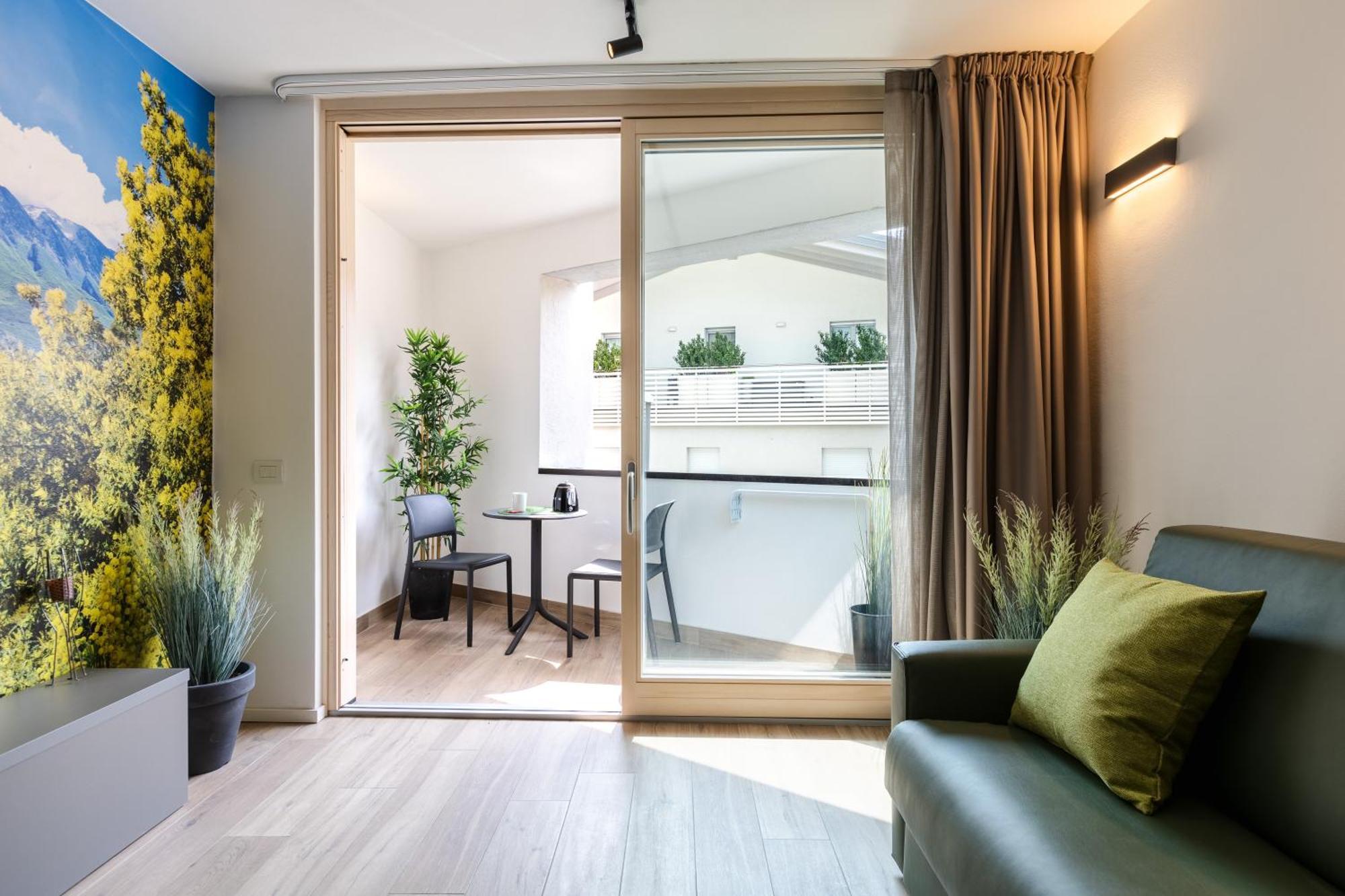Boutique Apartments By Annalisa Torbole Sul Garda Exterior foto